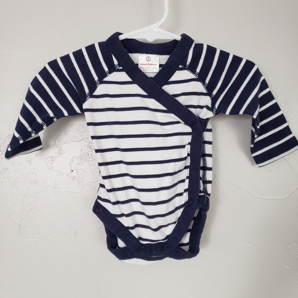 Hanna Andersson Baby 50 Navy Blue & White Striped Long Sleeve Wrap Bodysuit 0-3 - Picture 1 of 6
